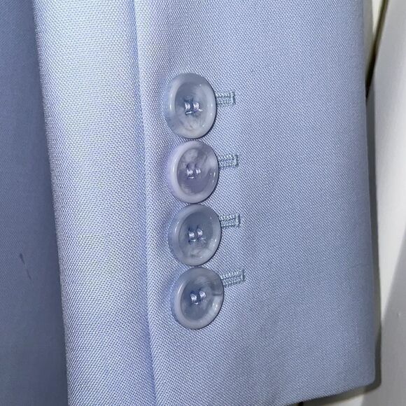 Burberry Women’s Pale Blue Virgin Wool Cut Out Blazer, NWT - Picture 8 of 16